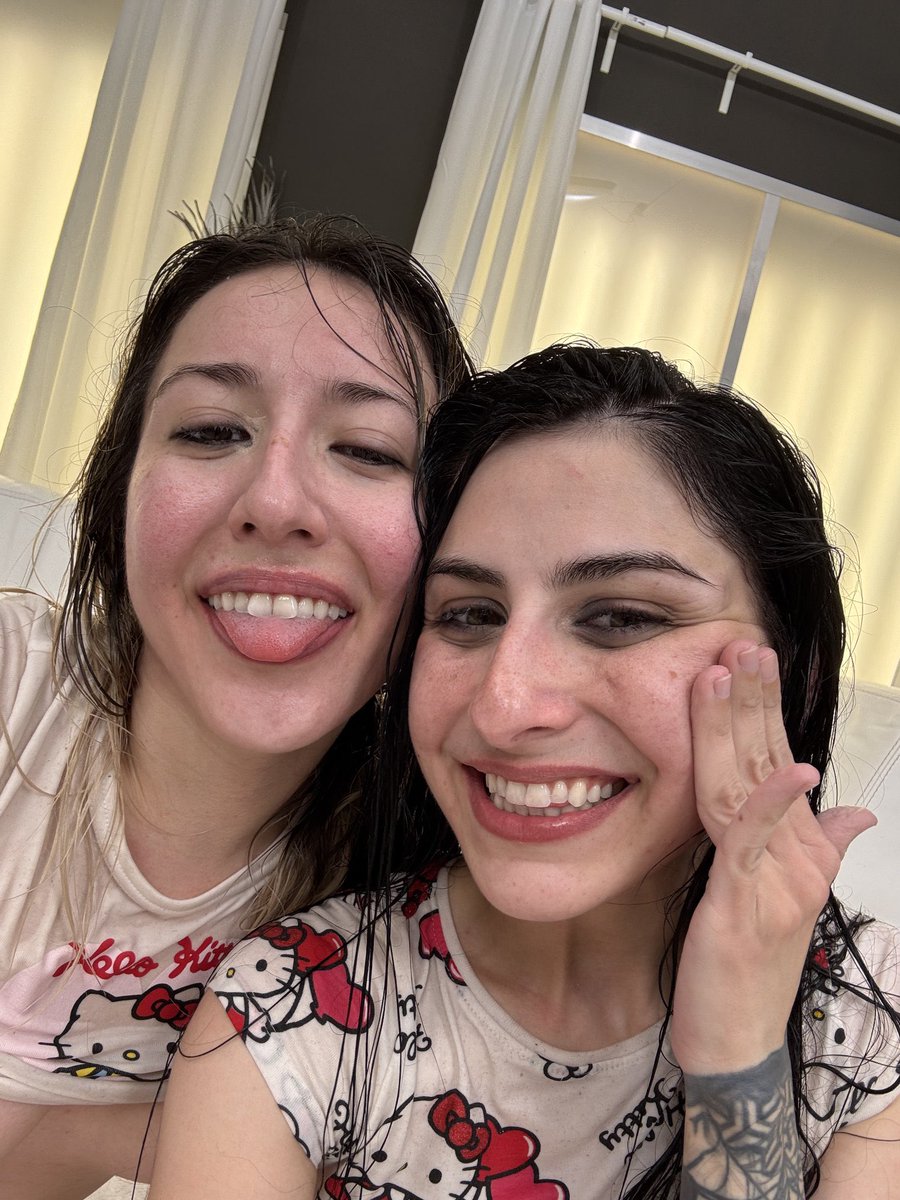 kinky Dominator♠️🀄️⛓️ (@kinkydominator) on Twitter photo What happens in Europe stays in Europe 🤫🔥
<a href="/X7MKAIT/">KAITLYN K 🇬🇷</a>
<a href="/sweetsophiax/">Sweet Sophia</a>
Aren’t they gorgeous?? What happens in Europe stays in Europe 🤫🔥
<a href="/X7MKAIT/">KAITLYN K 🇬🇷</a>
<a href="/sweetsophiax/">Sweet Sophia</a>
Aren’t they gorgeous??