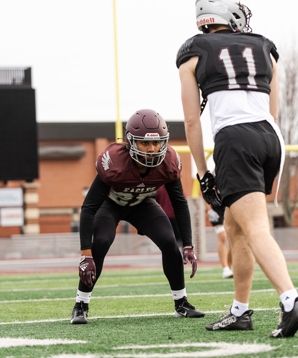 UWLEagleFB's tweet image. Spring BALLING… we’re back 😤🦅🏈

#TheExperience #d3fb