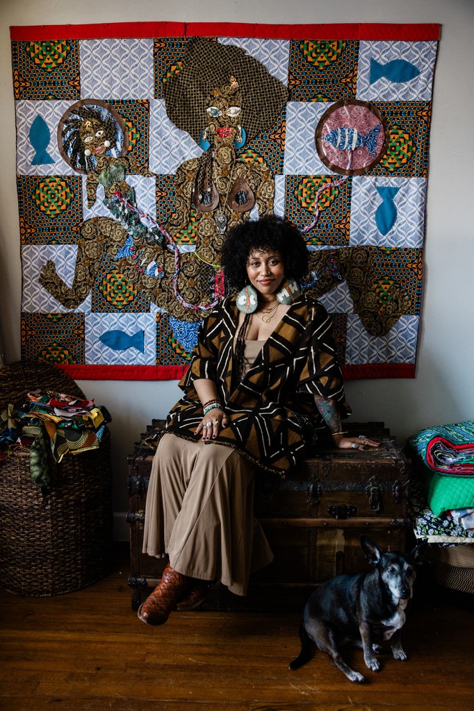 “It's like all of the gifts that have been in me just started to activate. They started to come alive,”. Learn more about CC Mercer Watson in Quiltfolk, Issue 34: Arkansas.
l8r.it/OV7L