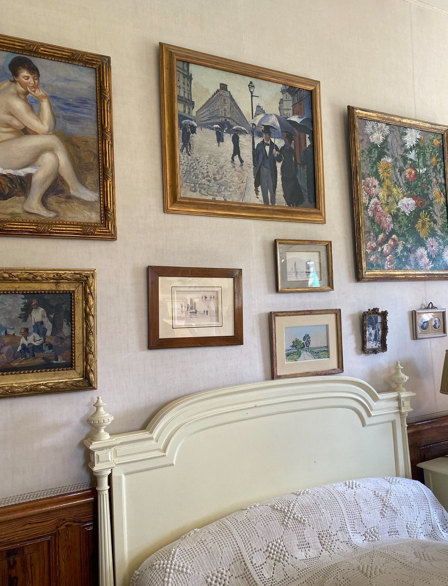ackeryas's tweet photo. Strolling through Monet’s house in spring feels like stepping into one of his paintings https://t.co/PSd2RMzqOj