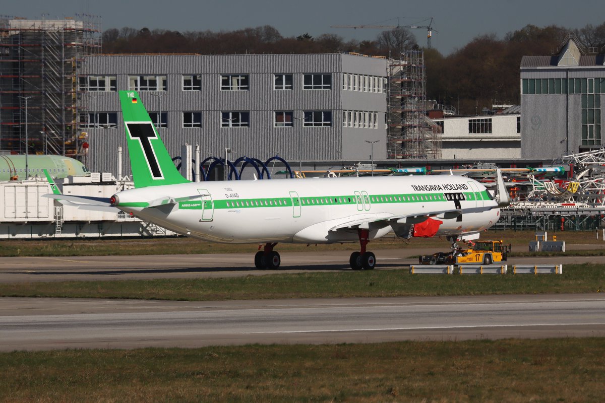 Tobi (@tobias_gudat) on Twitter photo #A321neo @Transavia Retro PH-YHD <a href="/frankfol/">Frank Folkertsma</a>
<a href="/PimV/">Pim Versteeg</a> <a href="/MennoSwart/">Menno Swart</a>
Transavia is celebrating its 60th anniversary and to mark the aircarft , one of its next aircraft will be retro
MSN12652 #A321neo @Transavia Retro PH-YHD <a href="/frankfol/">Frank Folkertsma</a>
<a href="/PimV/">Pim Versteeg</a> <a href="/MennoSwart/">Menno Swart</a>
Transavia is celebrating its 60th anniversary and to mark the aircarft , one of its next aircraft will be retro
MSN12652