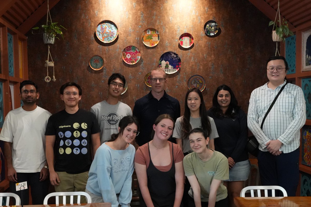 BrunerLab's tweet image. Celebrating our very own George Wu and Tiffany Zhou for their acceptance to Ph.D. programs this fall with a group lunch! George will be attending UNC Chapel Hill, and Tiffany will be attending The Ohio State University. 

We will miss you, go and do great things!
#PhD #graduation