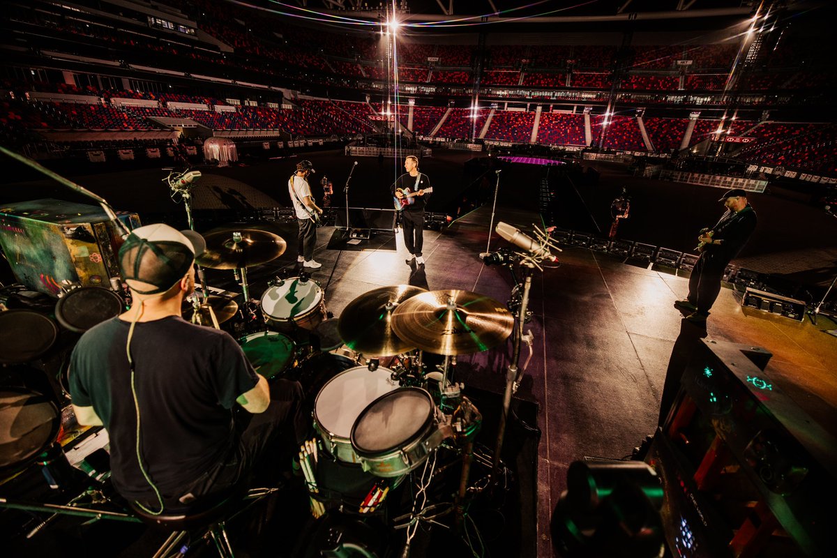 Coldplay tweet media
