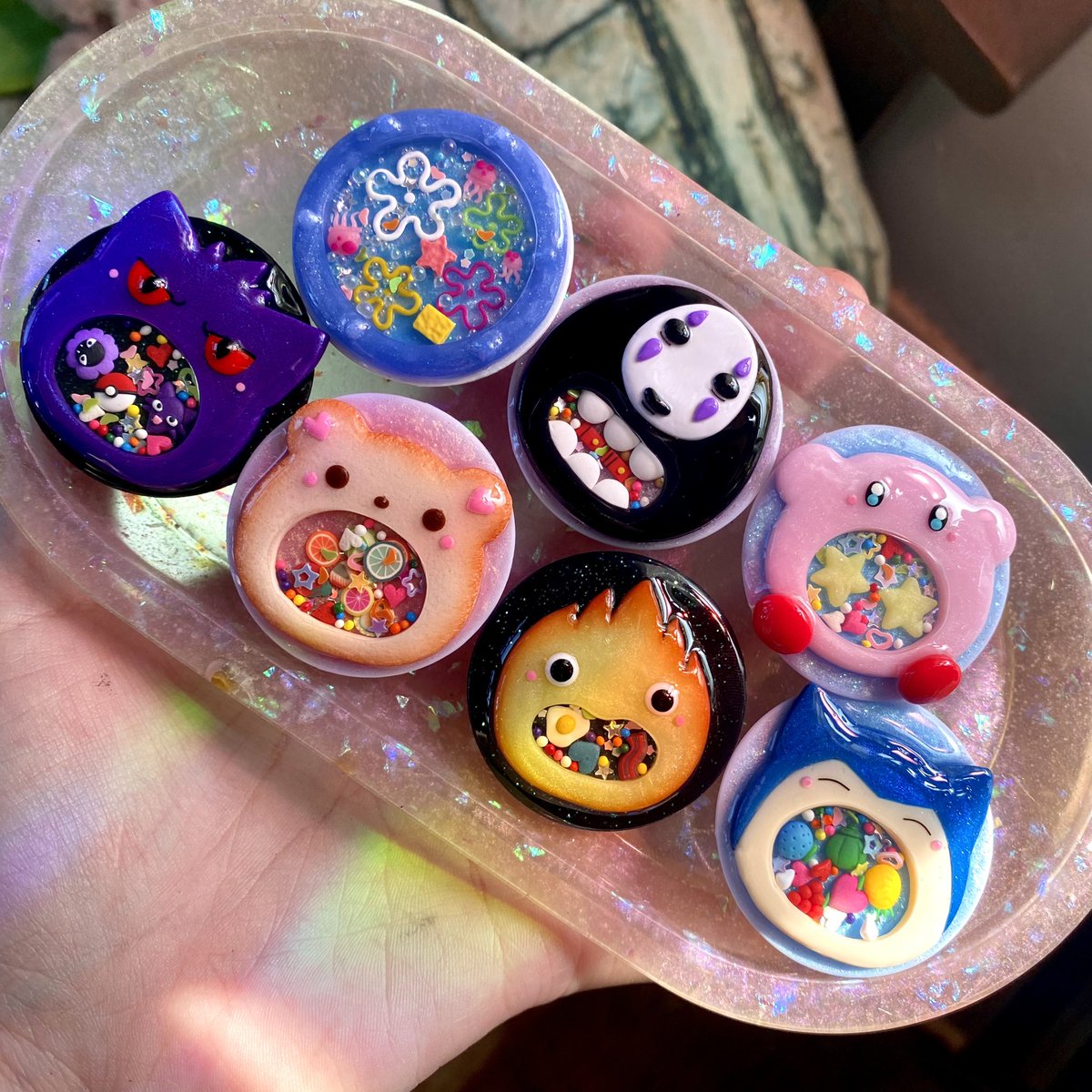 kenzielynziee's tweet image. My husband’s department at work is closing, and he won’t be transferring to a new position for 3+ weeks. 

Any orders, shares, tips would help SO, so much. We were already struggling, but this is just the cherry on top. 😞