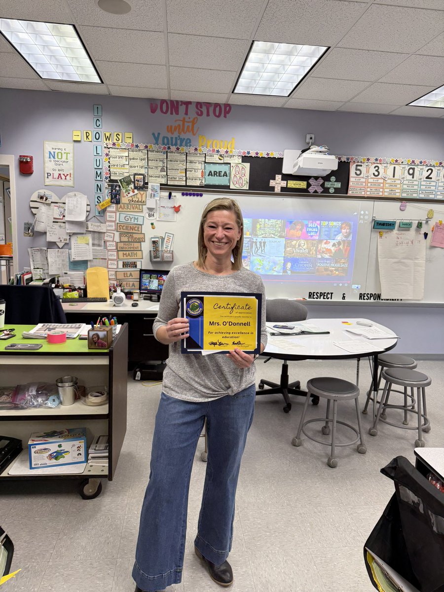 Staff member of the week, 3/30, Mrs. O’Donnell!  Thank you for all that you do both in and out of the classroom 💙💛