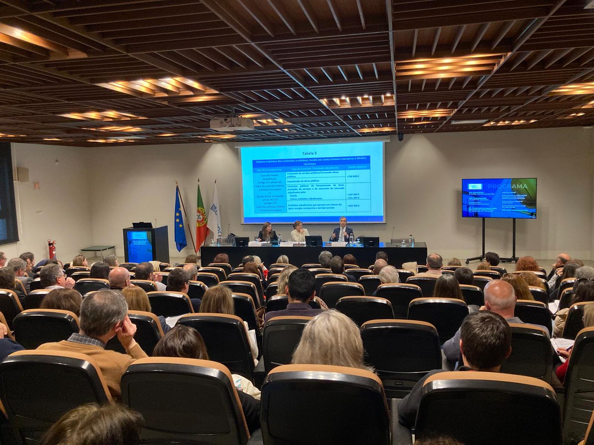 CCDRCentro's tweet image. 📢 Está a decorrer na #CCDRCentro uma ação de divulgação das Medidas Especiais de Contratação Pública, organizada pela Comissão Independente de Acompanhamento e Fiscalização das Medidas Especiais de Contratação Pública (#CIMEC).