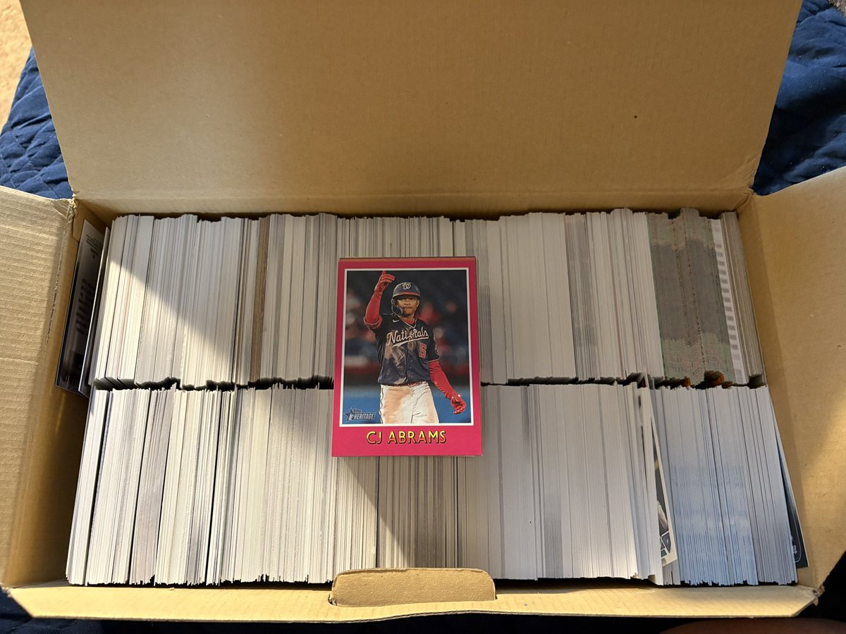Jason Mitchell (@mdcardguy84) on Twitter photo MLB/NFL Lot
Over 1000 cards Full of rookies and inserts.
$40 shipped Can take more pics upon request! <a href="/TheHobby247/">The Hobby 24/7</a> <a href="/TonysCards/">Tony Snider</a> MLB/NFL Lot
Over 1000 cards Full of rookies and inserts.
$40 shipped Can take more pics upon request! <a href="/TheHobby247/">The Hobby 24/7</a> <a href="/TonysCards/">Tony Snider</a>