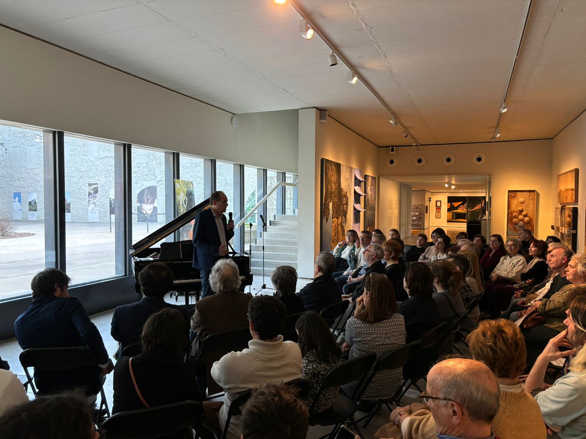 Fundació Vila Casas (@vilacasas) on Twitter photo El divendres passat, vam tenir una gran jornada d'art i música al Museu Can Framis amb motiu de la 70a edició del <a href="/mariacanals_bcn/">Concurs Maria Canals</a>. Moltes gràcies a tots els que hi vau assistir, va ser molt bonic! ❤️ El divendres passat, vam tenir una gran jornada d'art i música al Museu Can Framis amb motiu de la 70a edició del <a href="/mariacanals_bcn/">Concurs Maria Canals</a>. Moltes gràcies a tots els que hi vau assistir, va ser molt bonic! ❤️