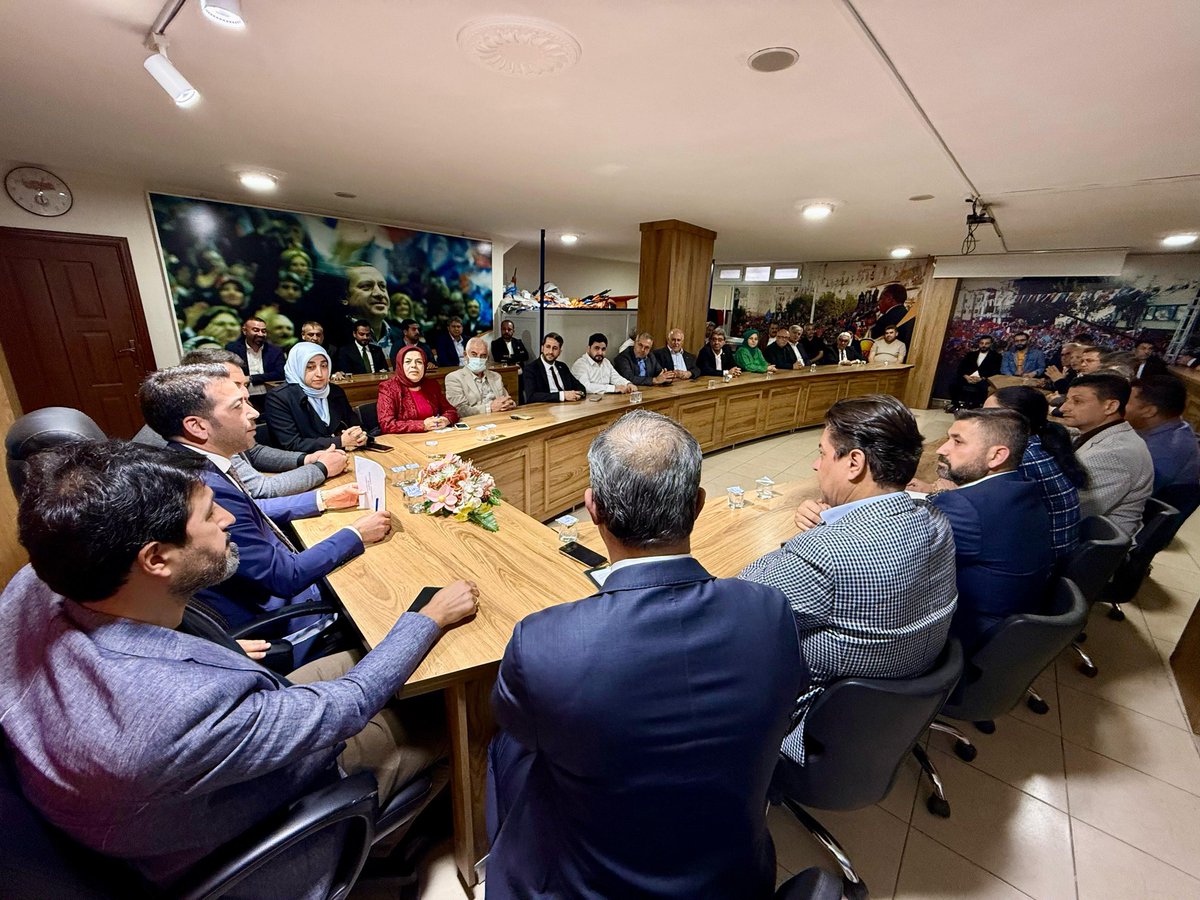 akparti80's tweet photo. 📍AK Parti İl Başkanlığı 

İl Başkanımız sayın Mehmet Sadi BİNBOĞA öncülüğünde Yönetim Kurulumuzla İstişare ve Değerlendirme Toplantısı gerçekleştirdik. 

Ortak akıl ve gayretle hep birlikte, Ülkemizin daha güçlü ve istikrarlı bir geleceğe yürüyebilmesi için, Genel Başkanımız ve Cumhurbaşkanımız Sayın @RTErdogan ’ın liderliğinde kararlılıkla çalışmalarımıza devam ediyoruz.