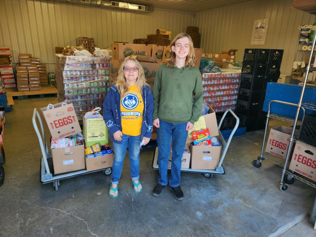 Scouting For Food is almost here! 🥫🎒
Sign up your unit and make a direct impact on our community by being a part of our Council-wide service project partnering with Freestore Foodbank serving Greater Cincinnati and Northern Kentucky. 

How it works:
🗓 Saturday, April 26 -