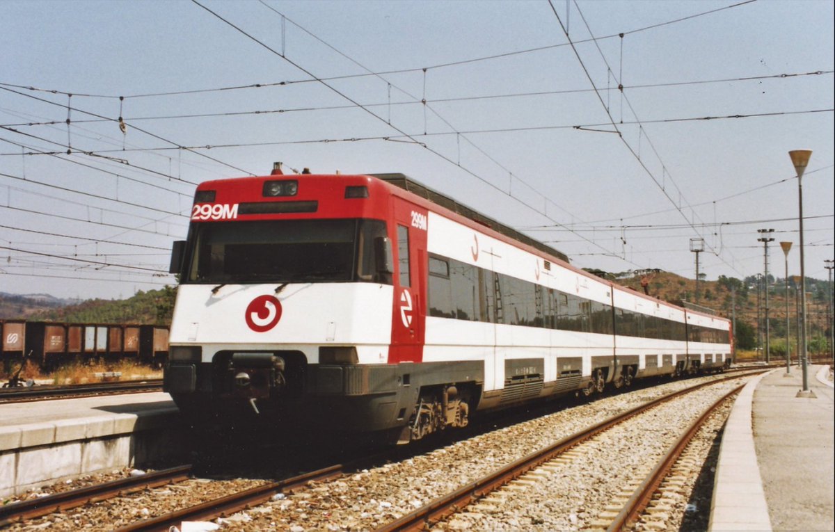 𝑻𝒐𝒏𝒊 🚂 tweet media