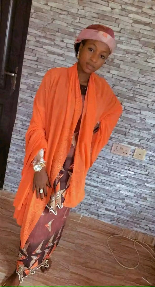 Innalillahi wainna ilaihi rajiun 
I've never in my life see human slaughtered like a ram until this time,she was at her husband's house yesterday's night and she was found slaughtered by unknown person.
We call upon <a href="/PoliceNG/">Nigeria Police Force</a> for proper investigation 
Help me repost massively🙏💔