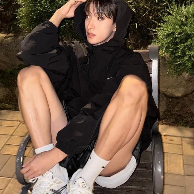 dokyeom’s rockstar 🌻🐰☘️ tweet media