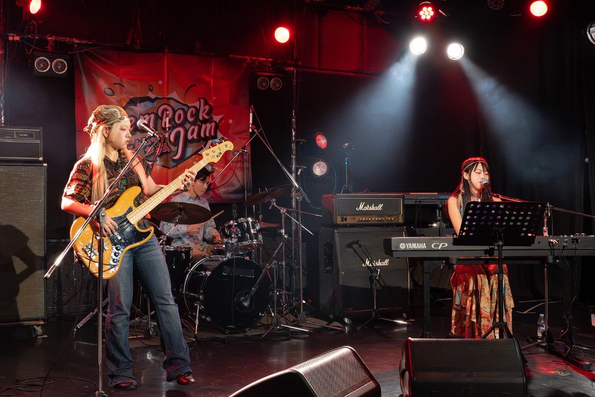 Indigo Cherry tweet media