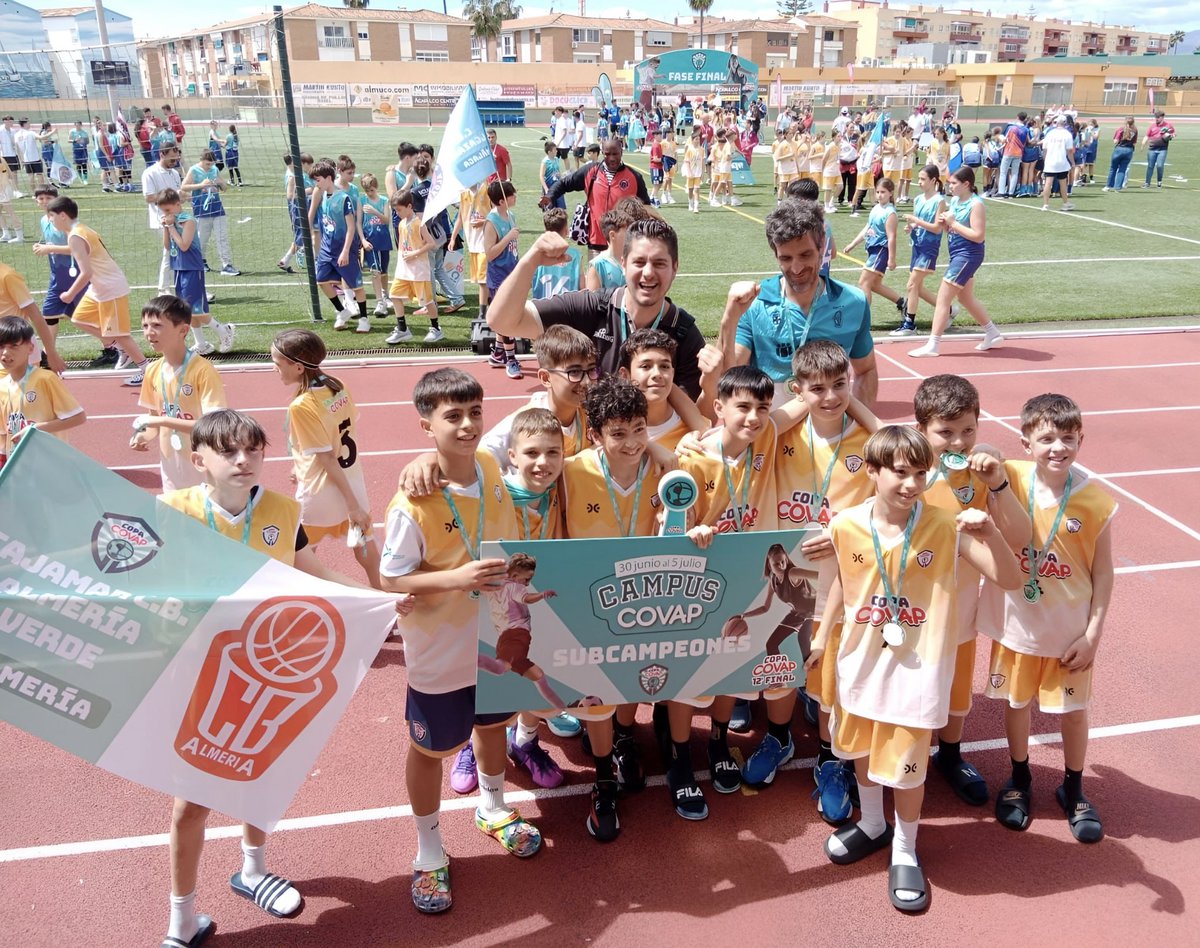 CB Almería tweet media