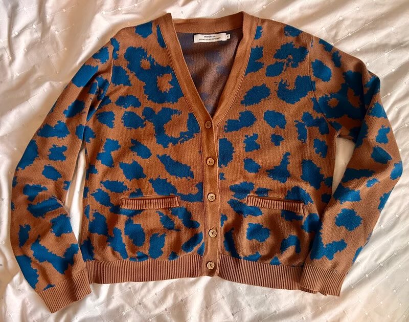 I’m selling my dedicated leopard print cardigan replica of that worn by aisling Bea in eve of the daleks if anyone is interested 😊 

vinted.co.uk/items/60521632…