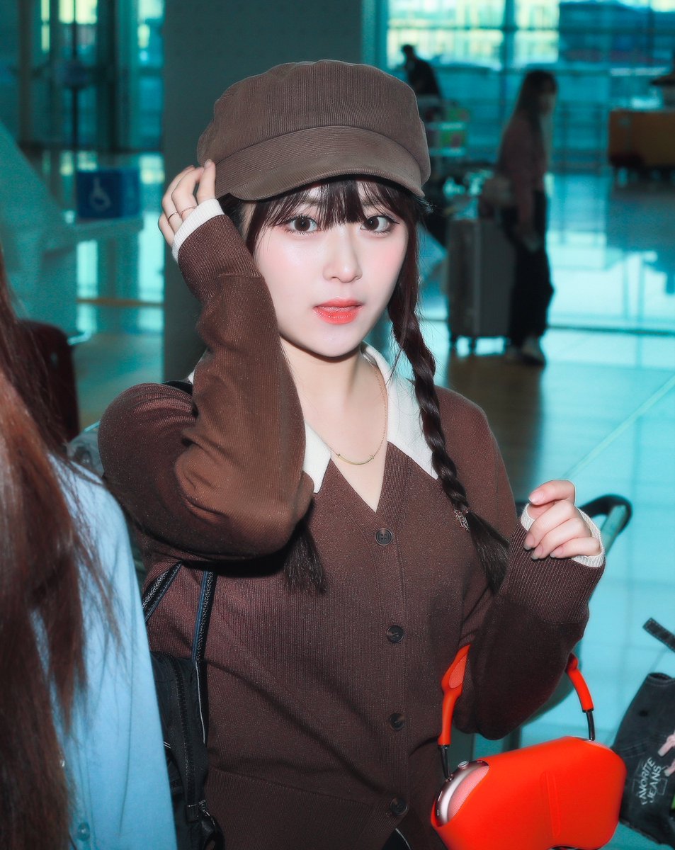 241011 인천공항 
#アイリーワン #아일리원 #ILY1    
#りりか #리리카 #Ririka  #엘바 #Elva