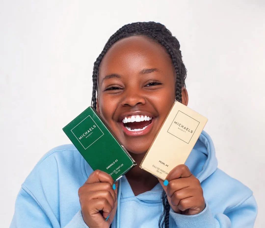 CreedHubScents's tweet photo. Discover the elegance of Emerald #3 and the timeless charm of Pearl #4—crafted for those who love to stand out. Indulge in premium scents that complement your personality. Your signature fragrance awaits with Michaels Perfumes!

Place Your Order 0742 510640
#MichaelsBouquet https://t.co/RK5GvaEiR3