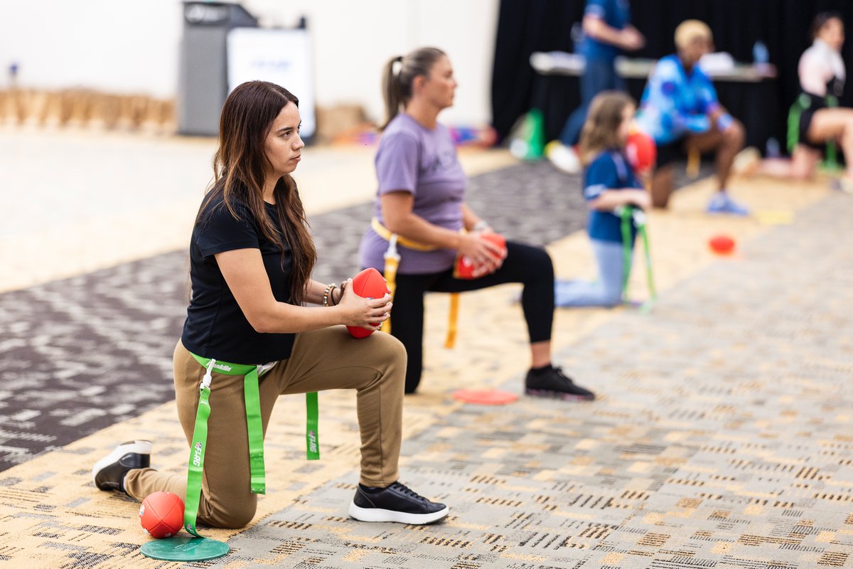 GENYOUthNow's tweet image. We’re proud to be #EmpoweringPlay to help get more kids moving, learning, and thriving. Let’s get out there and #Play60! #NFLFLAGInSchool #SHAPEBaltimore #RavensFlock