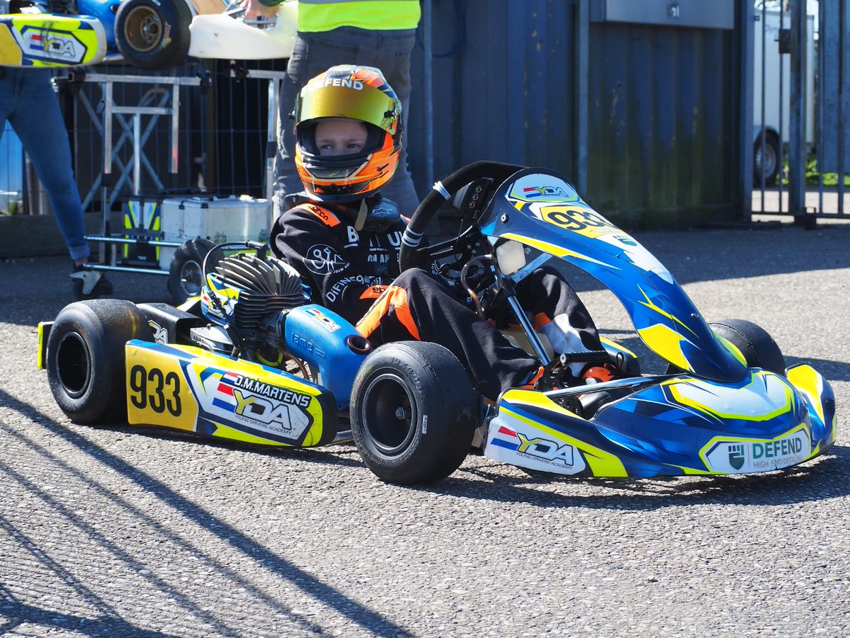 DMRacingFans's tweet image. ✨ De 1ste Clubrace van Strijen op de 7e plek.
Steeds meer progressie en een tijd van 33.516.
Onder leiding van Stefan Buitelaar van de Young Drivers Academy.
Top weekend en op naar de volgende race.
✨Je fans genieten van je Daley ! Ga zo door !

#Karting #Progressie #SHW #YDA