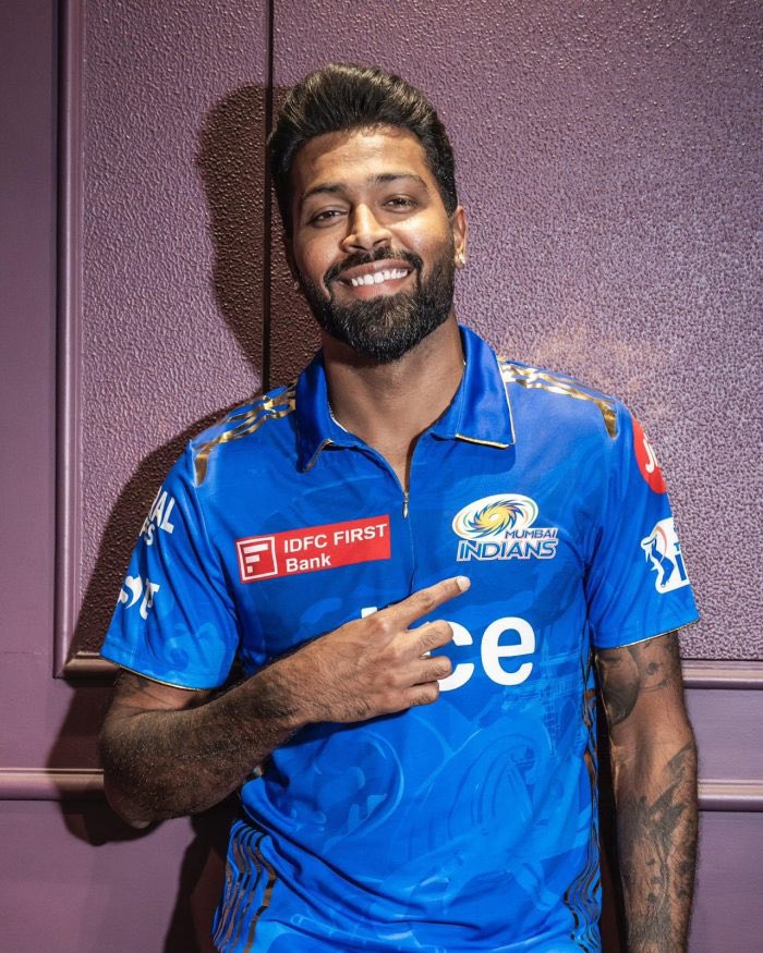 someXpath_'s tweet photo. He is doing everything so well. Batting, bowling, fielding, captaincy 
Felt sad for hardik after such great innings.
#MIvRCB https://t.co/EA3uO0r9u7