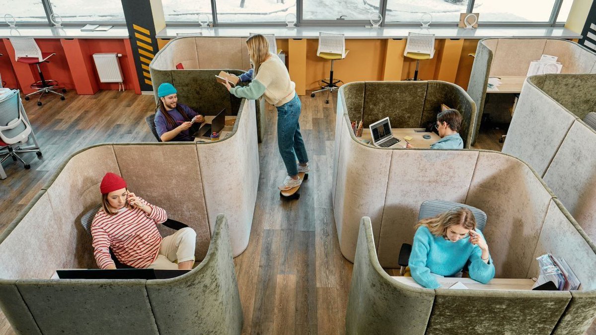 RemoteTribeLife's tweet image. Offices have adapted to changes like knowledge work, globalization, and the pandemic, altering work locations and methods. However, adaptation isn&apos;t always evolution, and many offices now seem outdated, struggling to meet the needs of a diverse, #multigenerational workforce.…