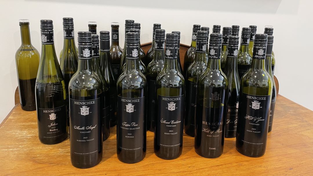 This week's Cellar Favorites are the Henschke 2021s. See what Angus Hughson thought about these wines on Vinous now.

vinous.com/articles/cella…