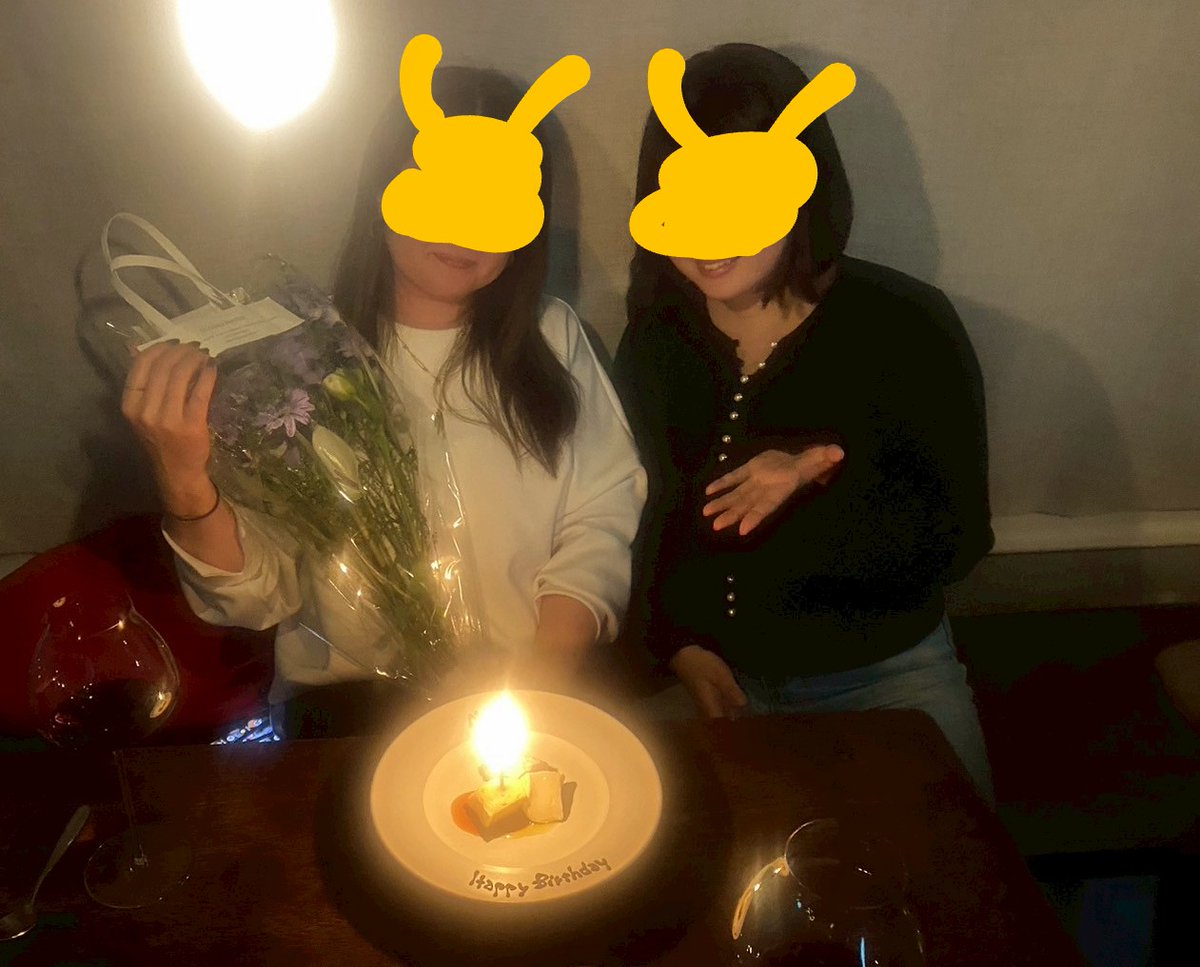 884703nao's tweet photo. 今年の誕生日は初の小袋成彬LIVEへ。娘と。素晴らしかった💯
Formula聴けて泣いたわ。また行きたいな。20〜30代のピアスした男性が多い印象。いいね👍️
さいたま市民じゃないけど応援するよ。冷笑文���は廃れればいいと本気で思うよ。
お祝いしてくれた娘可愛すぎる😘
#小袋成彬
#ZATTO https://t.co/PjKQ4dXI7O