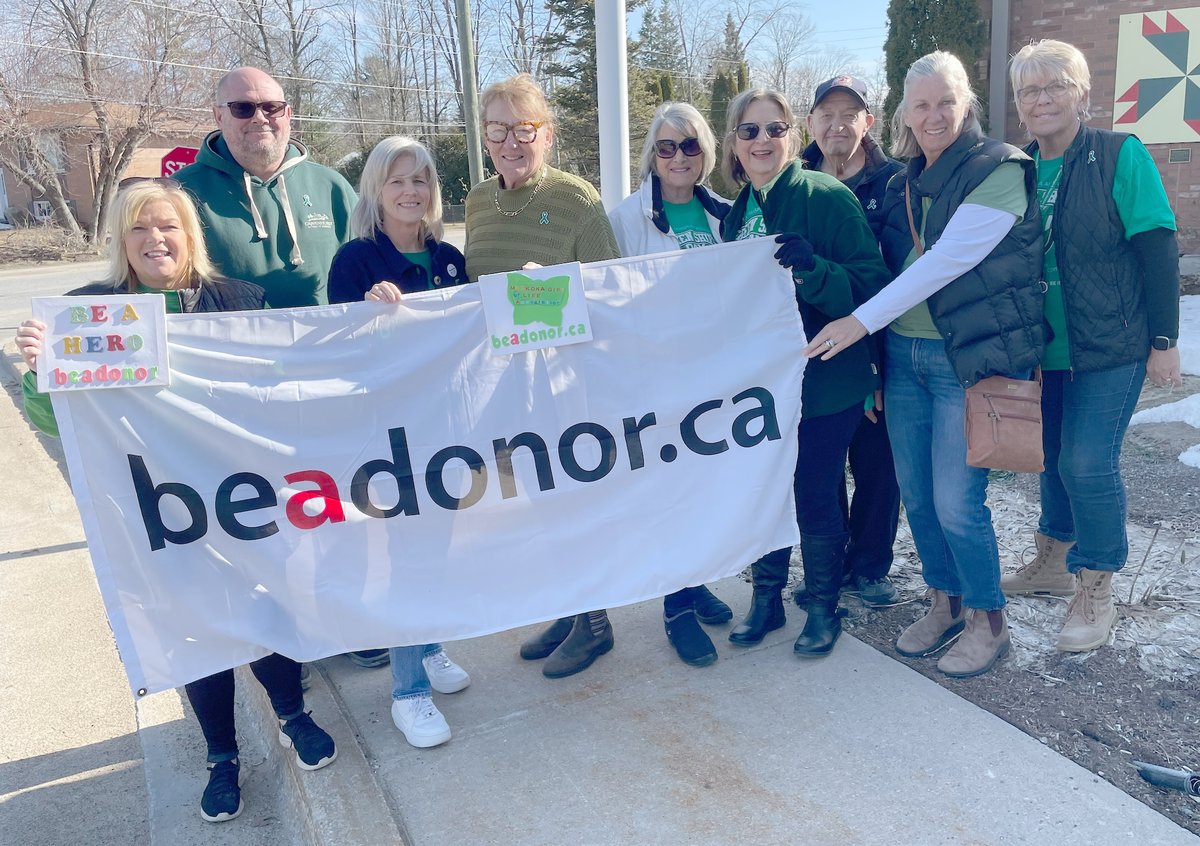 Today the Town of Gravenhurst hoisted the Be A Donor flag to mark Be A Donor Month.
The purpose of the month is to raise awareness about the importance of organ and tissue donation.
Today is also Green Shirt Day, another occasion that spotlights organ donation.