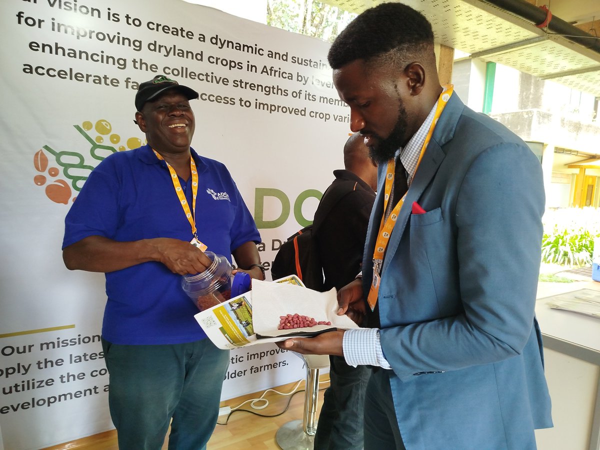 It was a fantastic time at the #ADCIN booth during #CGIARScienceWeek! 

Visitors explored how we’re advancing #DrylandCrops in sub-Saharan Africa through innovation &amp; collaboration. 

Roasted groundnuts were a hit—a perfect blend of science, flavor &amp; impact!

 <a href="/CIMMYT/">CIMMYT</a>