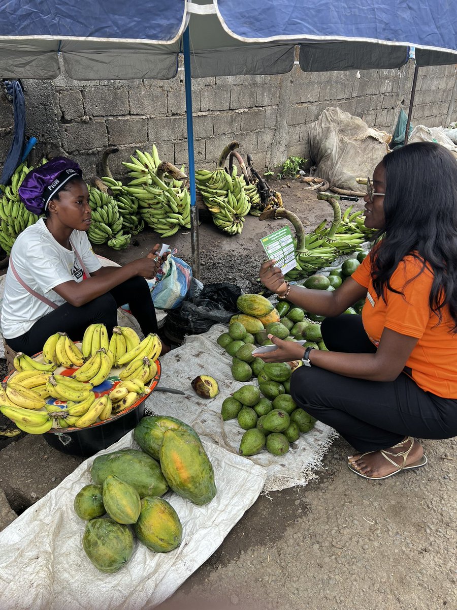 FynSimi's tweet image. We went to Muea, Cameroon , where we reached out to 450 individuals sharing tips to end preventable deaths of mothers and children and to improve overall wellbeing of women preparing to conceive, pregnant women, and postpartum women. Healthy beginnings. #Sdg3 
@MtsFoundation1