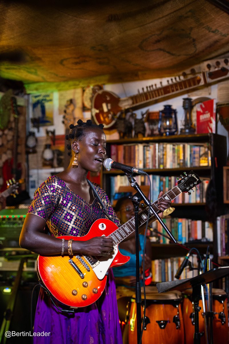 AkothJumadi's tweet photo. Divine. Cosmic. Ethereal . Magic.✨💐💛🌸🩵💋🔥💎🚀
Asanteni sana kwa kuja @geco.cafe 
TrulyGRATEFUL you choose to share in the MAGIC with us.
As seen by @bertinleader , Merci Mon Ami.
On to the next…
#live 
#nairobi 
#womeninmusic https://t.co/2HL7By2naZ
