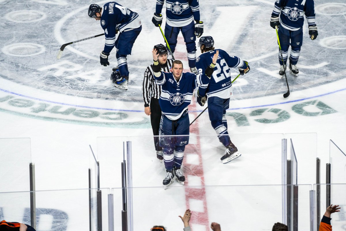 With the Worcester Railers making a late season playoff push, the club is likening its postseason chances to a game of poker.

“Our mentality is always a chip and a chair. Right now, we have the chip, and we’re hopefully going to keep the chair.”

Story🎴: telegram.com/story/sports/n…