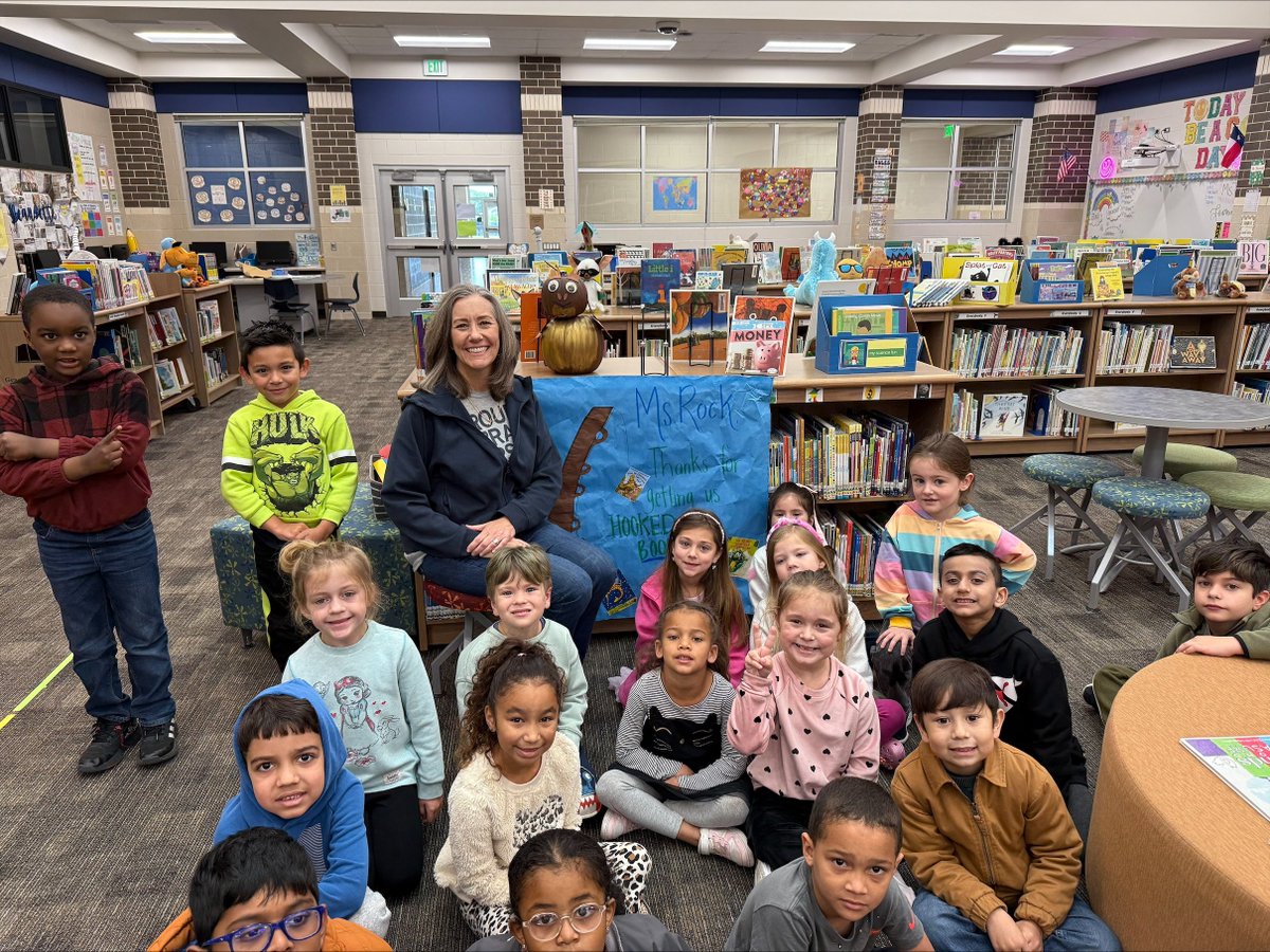 Library Week, April 7-13
Students <a href="/BradleyCISD/">Bradley Elementary, Conroe ISD</a> are Hooked on Books!