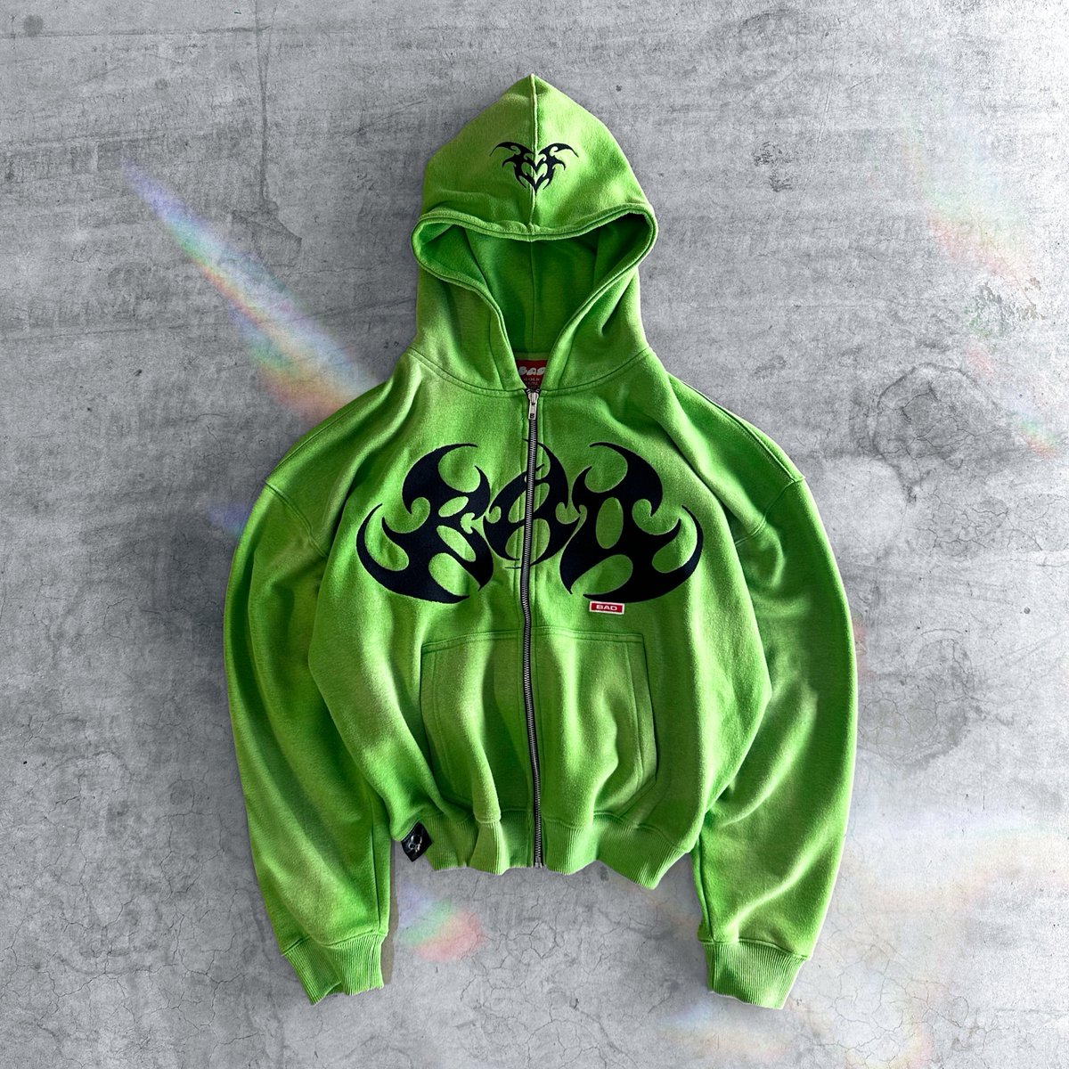 'CHLOROPHYLL' has been delayed.

The new drop date is: 04.09.25

We're giving away 1x hoodie for the inconvenience. 

Like +RT this post. 
Comment + QRT for extra entry.