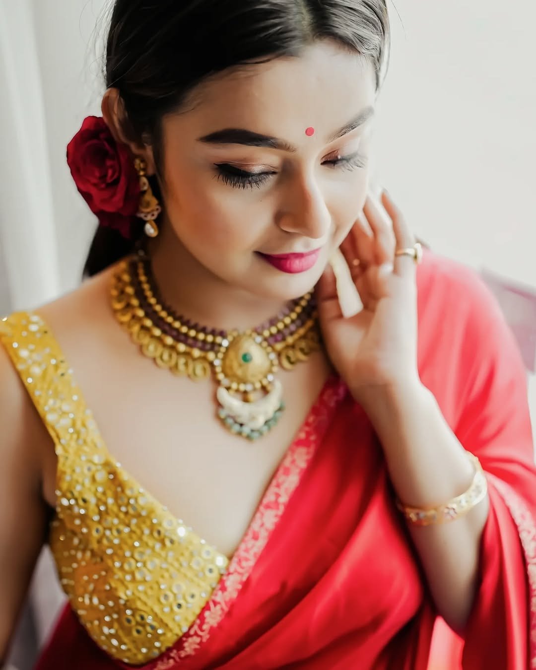 Gn8j0BwWMAILt24?format=jpg&name=large