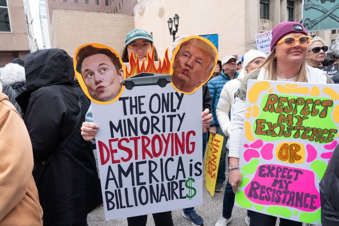 The only minority destroying America is billionaires.

#HandsOff #HandsOff2025
