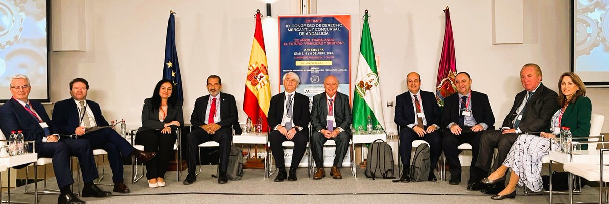Clausura del XX Congreso Concursal y Mercantil de Andalucía:D. Salvador González,D.Pablo Franco,D.Enrique Sanjuán ,D. Fernando Caballero,Doña Eva María Lobato, D. Eduardo Molina 
D. José Rafael Sánchez Medina,Doña Yolanda Morales D. Javier Téllez Márquez, D. Juan José Hinojosa