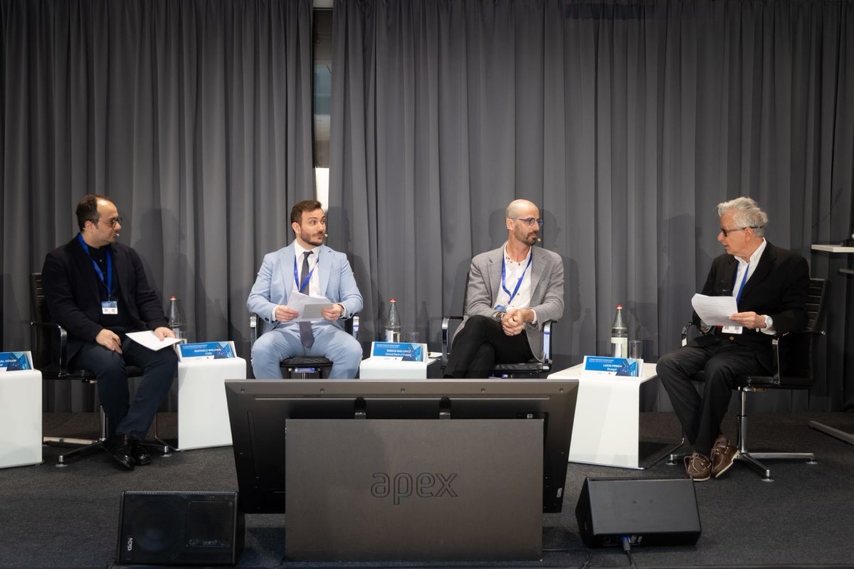 It was great presenting my work with Fabio and Daisoon at the <a href="/ESM_Press/">ESM</a> during the joint conference with <a href="/suerf_org/">SUERF - The European Money and Finance Forum</a> and <a href="/Bruegel_org/">Bruegel</a>. I learned a lot.