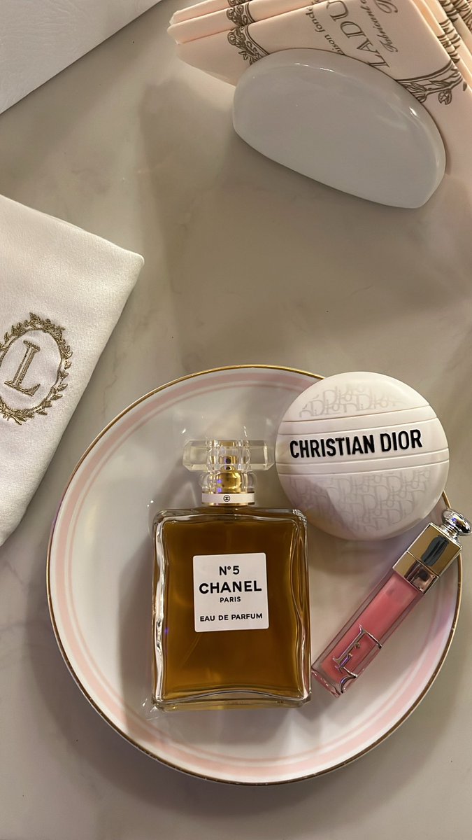 نــــوف 🐆 tweet media