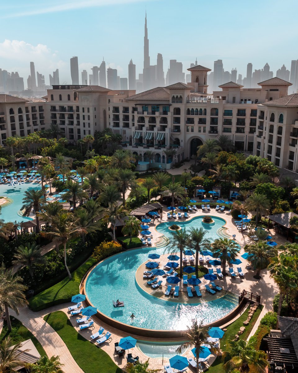 Four Seasons Resort Dubai at Jumeirah Beach (@fsdubai) on Twitter photo You’ve arrived to @fsdubai—where the palms sway, the breeze carries the warmth of the world, and those emails won’t find you.
Captured by <a href="/jeremyaustiin/">Jeremy Austin</a>
#FourSeasons #FSDubai #LuxuryTravel You’ve arrived to @fsdubai—where the palms sway, the breeze carries the warmth of the world, and those emails won’t find you.
Captured by <a href="/jeremyaustiin/">Jeremy Austin</a>
#FourSeasons #FSDubai #LuxuryTravel