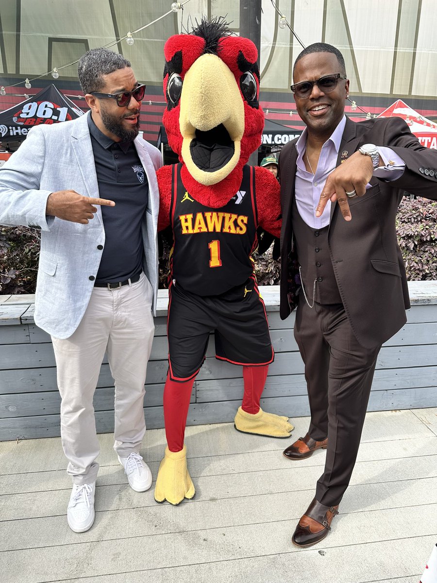 More from #404day 
<a href="/AJCalloway/">AJ Calloway</a> <a href="/KillerMike/">Killer Mike</a> <a href="/ATLHawks/">Atlanta Hawks</a> 
#TheBlackFuturist