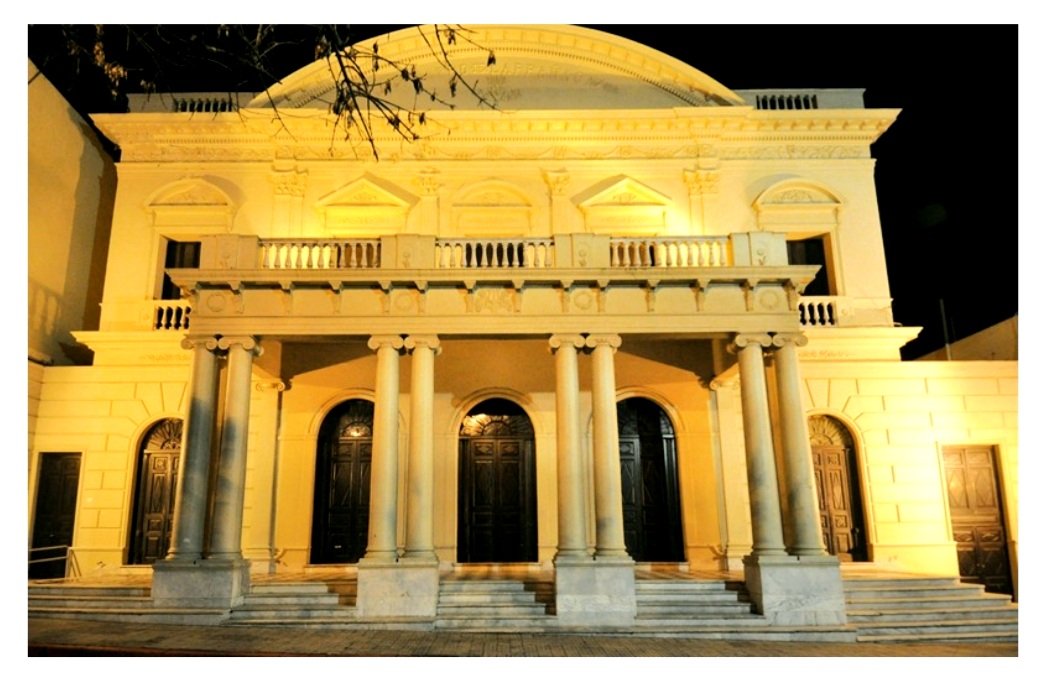 Ramón Fonticiella le gana a Álvaro Lima en Salto. Lo muestran las encuestas de Nómade de hace unos días y la de Equipos ayer. Como represalia, los Lima le han impedido hoy a Fonticiella la utilización del Teatro Larrañaga para el evento de este viernes, de presentación de sus