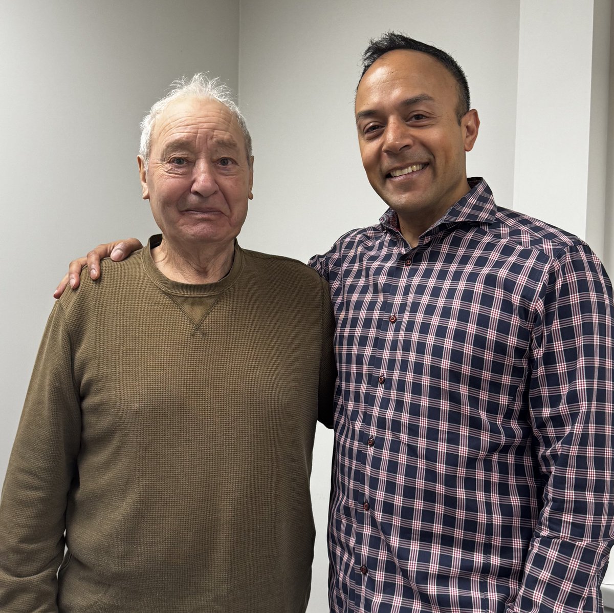 Shiva Jayaraman (@cutitoutpodcas1) on Twitter photo This is Antonio, he had a #Whipple 6years ago for #PancreaticCancer. He permitted me to share this picture to help other patients who are starting/earlier on their journey. <a href="/PanCAN/">PanCAN</a> <a href="/PanCancerCanada/">Pancreatic Cancer Canada</a> <a href="/UnityHealthTO/">Unity Health Toronto</a> <a href="/CHPBAsurg/">Canadian Hepato-Pancreato-Biliary Association</a> <a href="/IHPBA/">IHPBA</a> <a href="/CAGS_ACCG/">Cdn General Surgeons</a> <a href="/StJoesHPB/">HPB @ St. Joe's</a> This is Antonio, he had a #Whipple 6years ago for #PancreaticCancer. He permitted me to share this picture to help other patients who are starting/earlier on their journey. <a href="/PanCAN/">PanCAN</a> <a href="/PanCancerCanada/">Pancreatic Cancer Canada</a> <a href="/UnityHealthTO/">Unity Health Toronto</a> <a href="/CHPBAsurg/">Canadian Hepato-Pancreato-Biliary Association</a> <a href="/IHPBA/">IHPBA</a> <a href="/CAGS_ACCG/">Cdn General Surgeons</a> <a href="/StJoesHPB/">HPB @ St. Joe's</a>