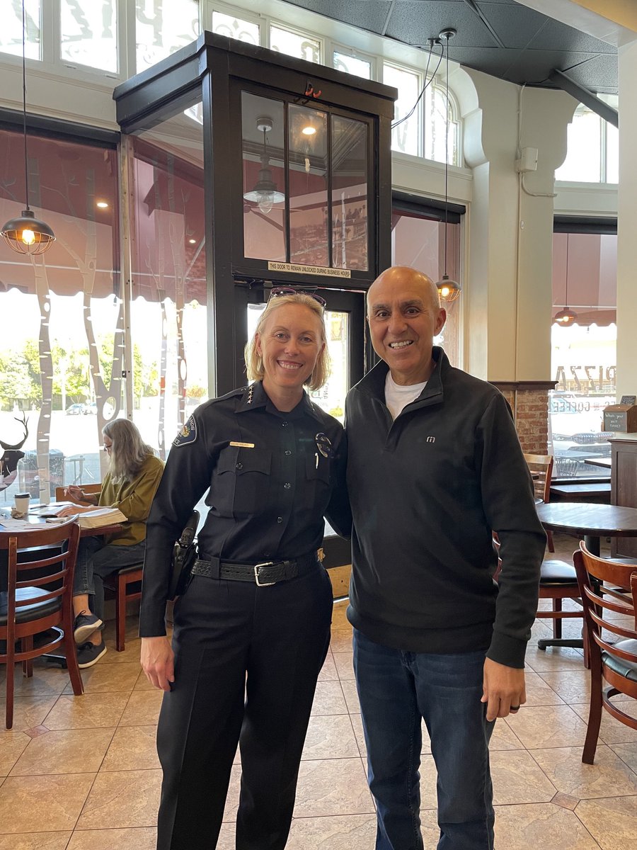 Michael Ramos (@michaelramos) on Twitter photo I had a nice coffee ☕️ chat with <a href="/RedlandsPD/">Redlands Police Dept</a> Chief this morning. #publicsafety I had a nice coffee ☕️ chat with <a href="/RedlandsPD/">Redlands Police Dept</a> Chief this morning. #publicsafety