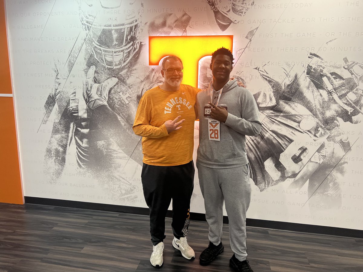 Sam “BigSam” Walker (@matthew29990747) on Twitter photo Had a great time today at The University Of Tennessee thank y’all for having me <a href="/Gelarbee/">Glen Elarbee</a> <a href="/DLahmann_UTK/">Donovan Lahmann</a> <a href="/KevinP_71/">Kevin Pendleton</a> <a href="/CoachUBrown/">Umbrah Brown</a> <a href="/CoachBelew14/">Colton Belew</a> <a href="/Horsley1Nathan/">Nathan Horsley</a> <a href="/CoachWiggs11/">Dylan Wiggins</a> <a href="/RecruitGeorgia/">Recruit Georgia</a> <a href="/GradickSports/">Gradick Sports</a> <a href="/On3sports/">On3</a> <a href="/LIONSTRONGFB/">Central Football</a> <a href="/WGASportsNation/">West Georgia Sports-Nation</a> <a href="/Vol_Football/">Tennessee Football</a> Had a great time today at The University Of Tennessee thank y’all for having me <a href="/Gelarbee/">Glen Elarbee</a> <a href="/DLahmann_UTK/">Donovan Lahmann</a> <a href="/KevinP_71/">Kevin Pendleton</a> <a href="/CoachUBrown/">Umbrah Brown</a> <a href="/CoachBelew14/">Colton Belew</a> <a href="/Horsley1Nathan/">Nathan Horsley</a> <a href="/CoachWiggs11/">Dylan Wiggins</a> <a href="/RecruitGeorgia/">Recruit Georgia</a> <a href="/GradickSports/">Gradick Sports</a> <a href="/On3sports/">On3</a> <a href="/LIONSTRONGFB/">Central Football</a> <a href="/WGASportsNation/">West Georgia Sports-Nation</a> <a href="/Vol_Football/">Tennessee Football</a>