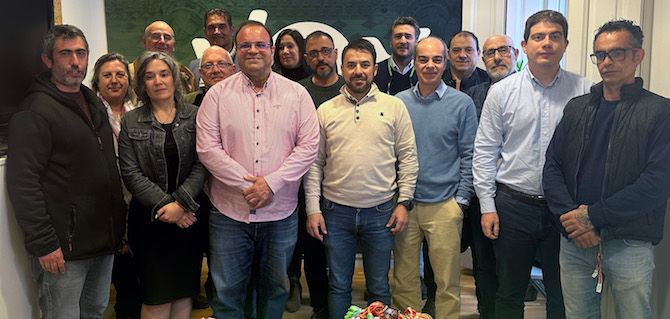 ElDigitalCU's tweet image. VOX #Guadalajara entrega la ‘pulsera prohibida’ a más de 700 personas 

eldiadigital.es/art/490320/vox…