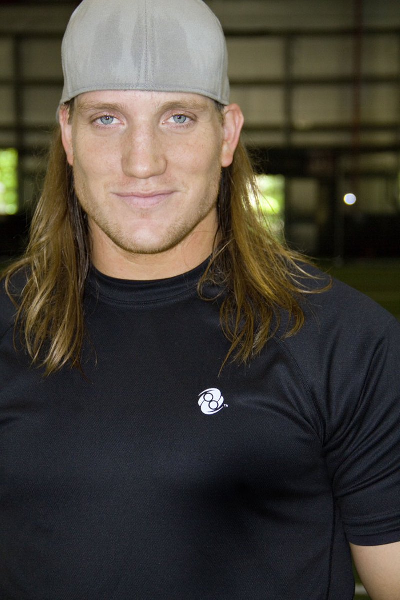 ACMiller728's tweet photo. @BostonConnr @bubbagumpino @ToneDigz @PatMcAfeeShow @tyschmit @evanfoxy 

Looks like @OfficialAJHawk has been added to Call of Duty https://t.co/bIMQwmpD0D