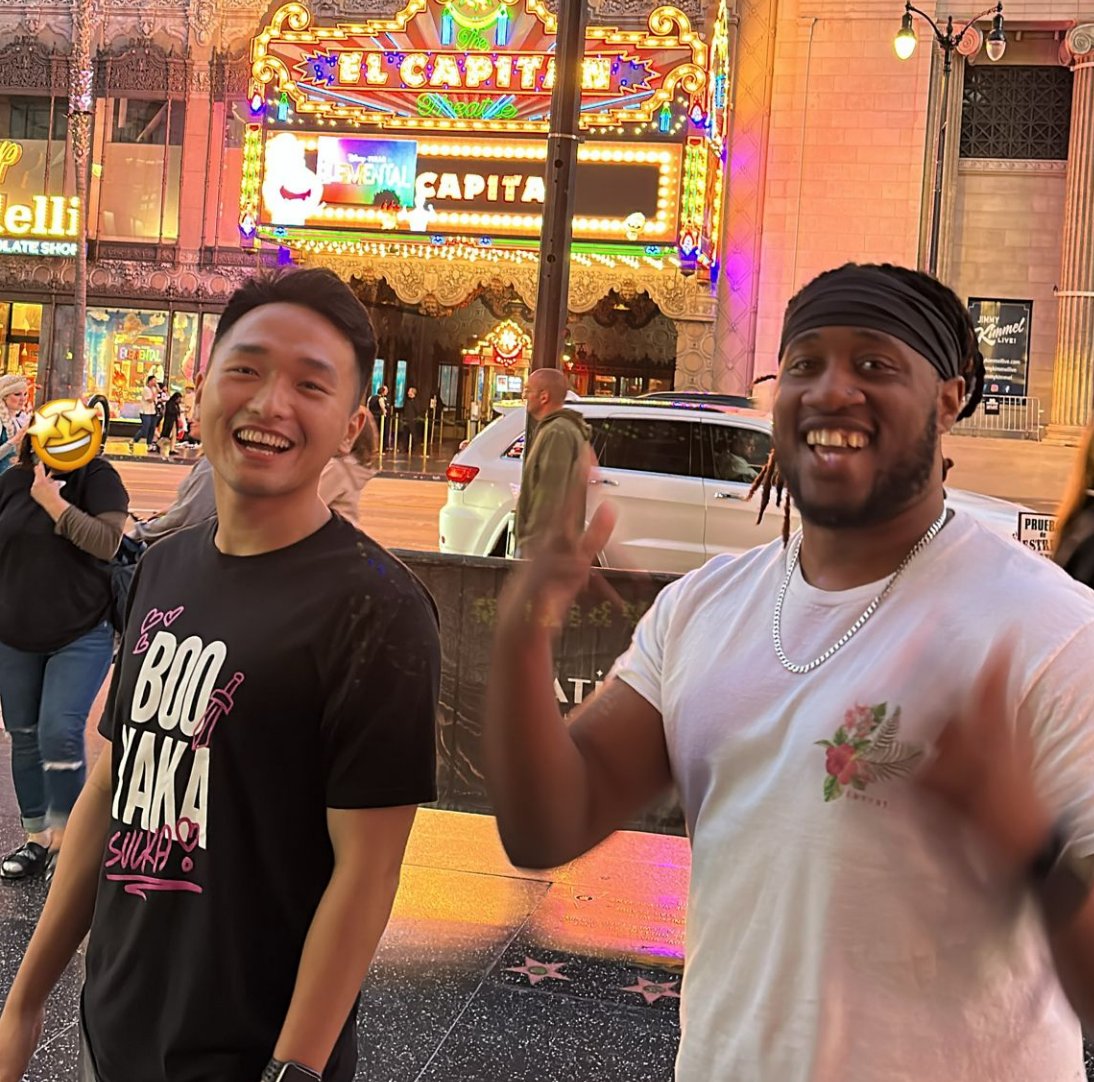 Mr. Zaro tweet media