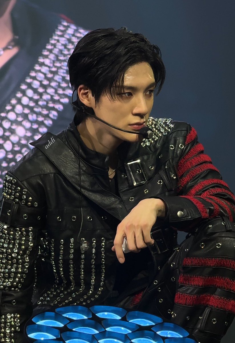 happierjeno's tweet photo. the finest man ever https://t.co/RlB2OZntkq